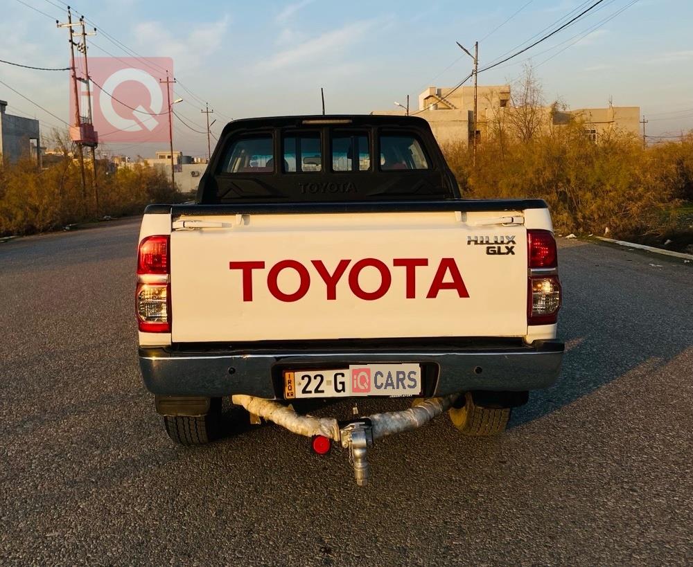 تويوتا هايلوكس